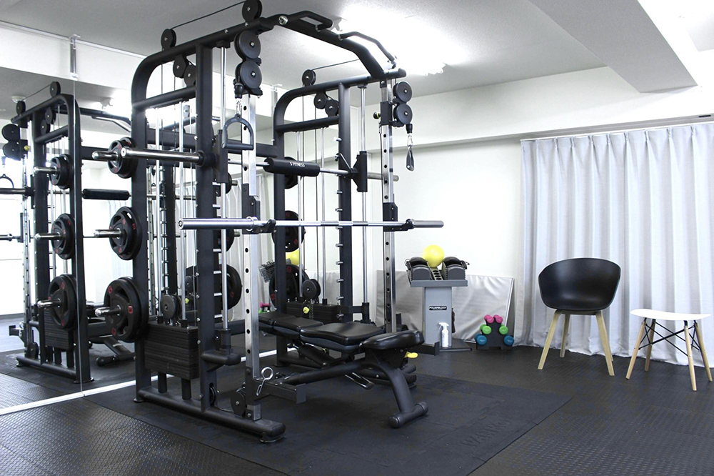横浜の安いパーソナルジム【エスティーム】