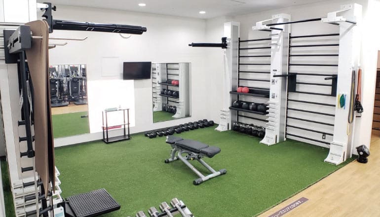 北千住の安いパーソナルジム【ルネサンス】